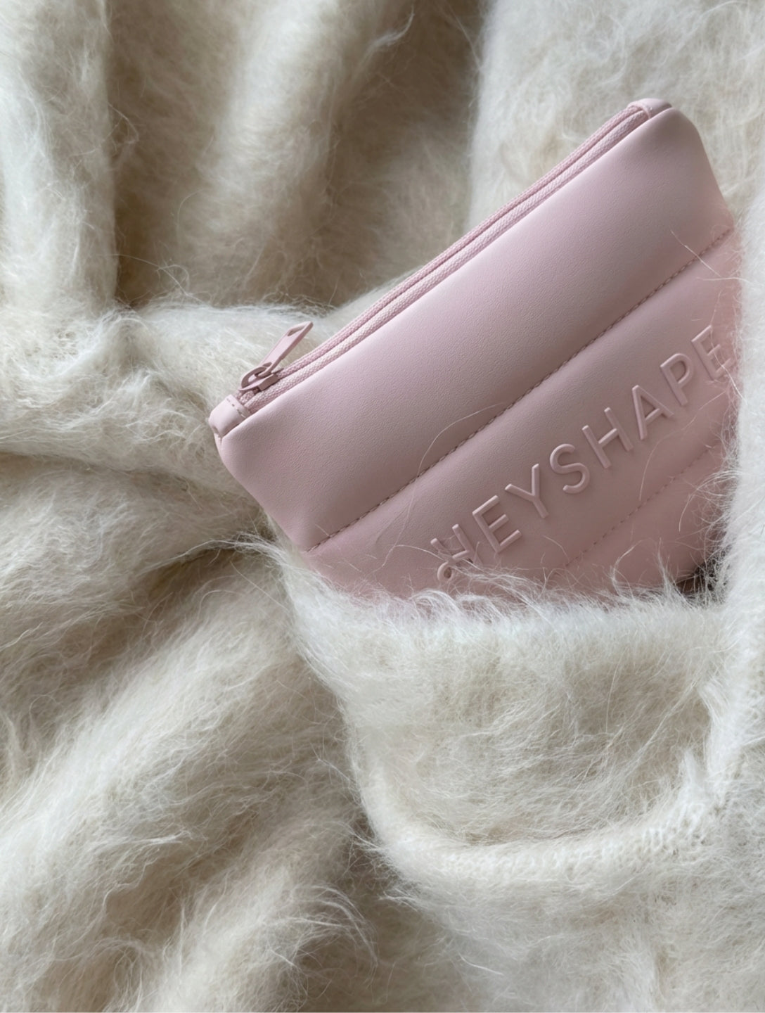 Free Cloud Pouch - HeyShape