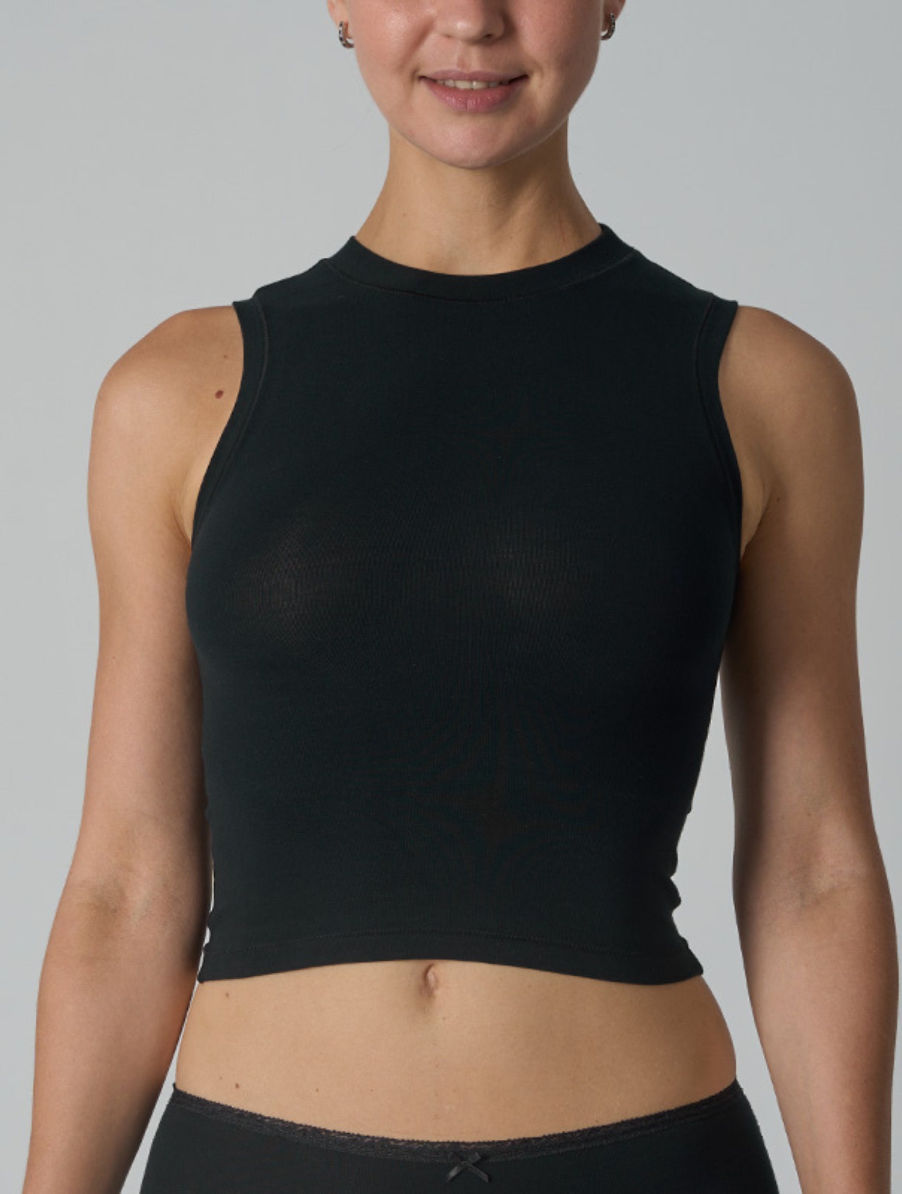 Top de algodón de cuello alto