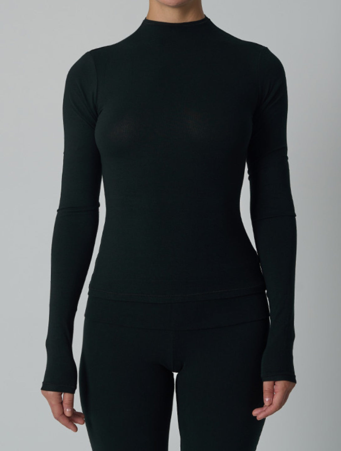 Cotton Classic High Neck Longsleeve - HeyShape