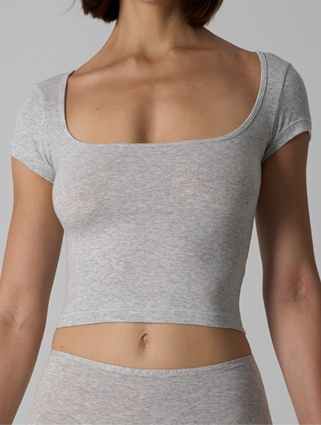 Camiseta clásica cuadrada de algodón