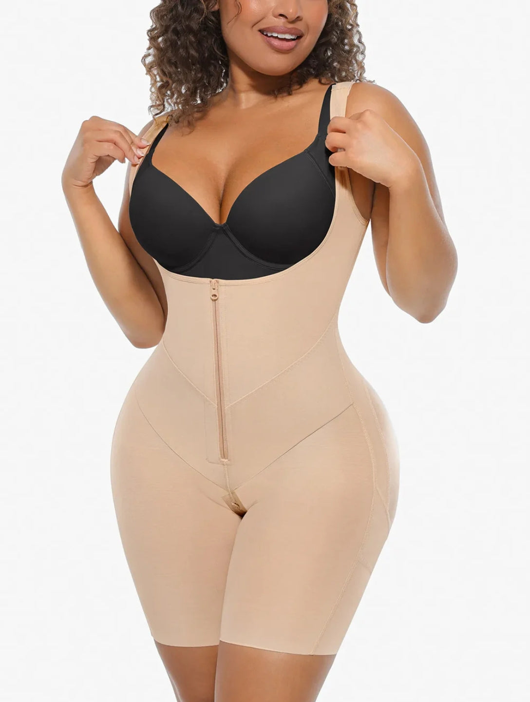 Body moldeador en forma de U con control de abdomen y levantamiento de glúteos