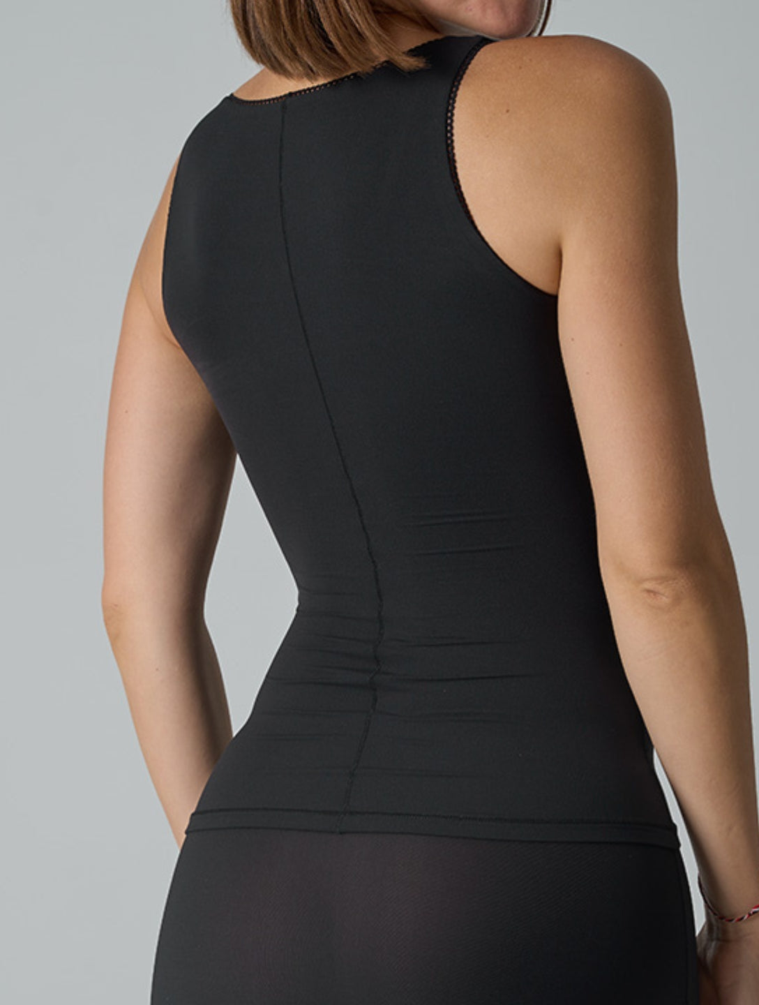 The Smooth Picot Tank