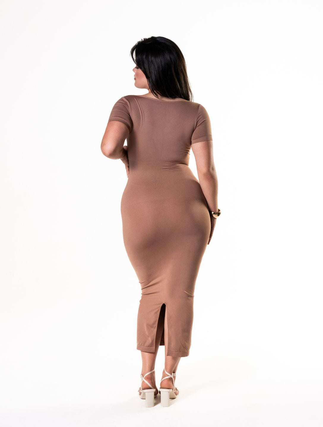 Robe midi fendue Bodycon Shapewear avec manches courtes